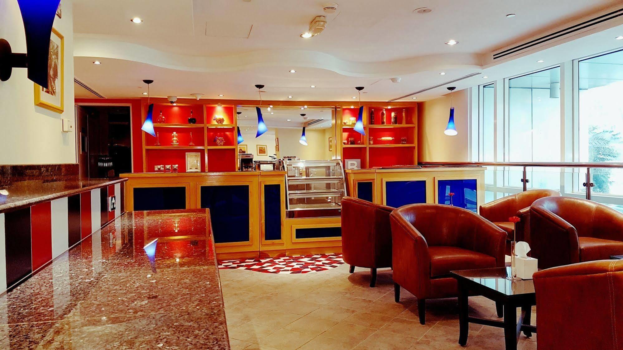 Al Nakheel Appart hôtel 3*
